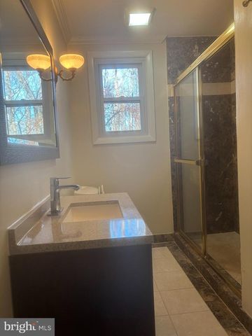 7425 DULANY DR, Mclean, VA 22101