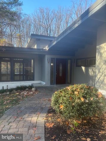 7425 DULANY DR, Mclean, VA 22101