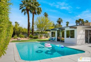 221 N Farrell Drive, Palm Springs, CA 92262
