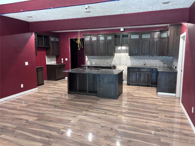 16 Beach Drive, Pottsboro, TX 75076