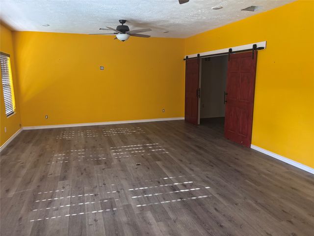16 Beach Drive, Pottsboro, TX 75076