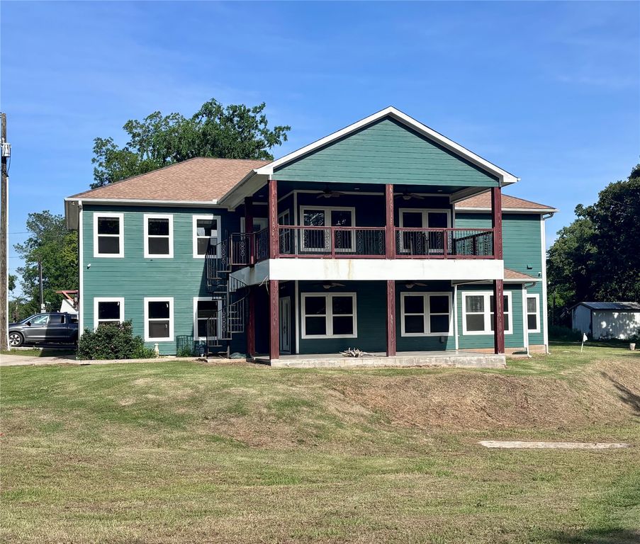 16 Beach Drive, Pottsboro, TX 75076