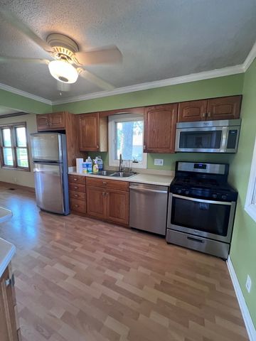 1127 HOWELL Place, Aurora, IL 60505
