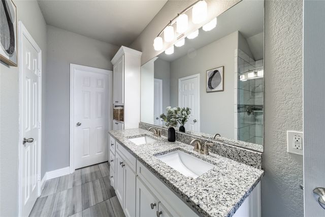 14001 Cimarron Drive, Balch Springs, TX 75180