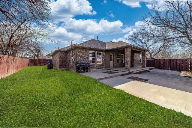 14001 Cimarron Drive, Balch Springs, TX 75180