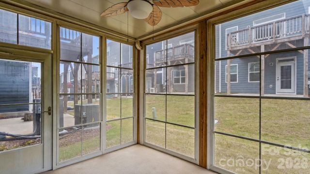 10406 Glenmere Creek Circle, Charlotte, NC 28262