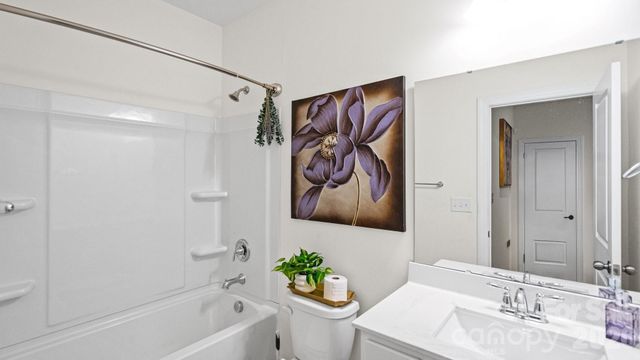 10406 Glenmere Creek Circle, Charlotte, NC 28262