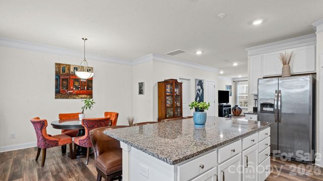 10406 Glenmere Creek Circle, Charlotte, NC 28262