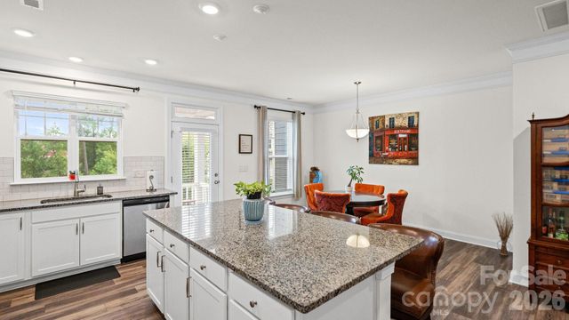 10406 Glenmere Creek Circle, Charlotte, NC 28262