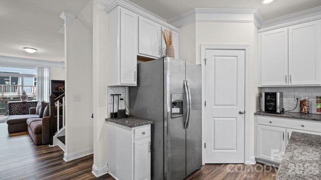 10406 Glenmere Creek Circle, Charlotte, NC 28262