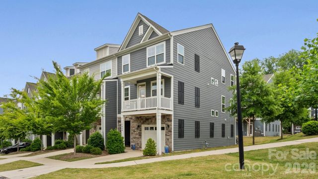 10406 Glenmere Creek Circle, Charlotte, NC 28262