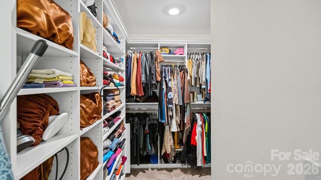 10406 Glenmere Creek Circle, Charlotte, NC 28262