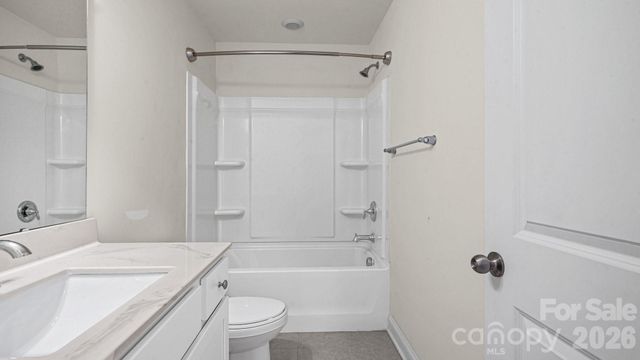 10406 Glenmere Creek Circle, Charlotte, NC 28262