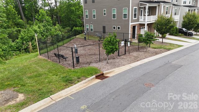 10406 Glenmere Creek Circle, Charlotte, NC 28262
