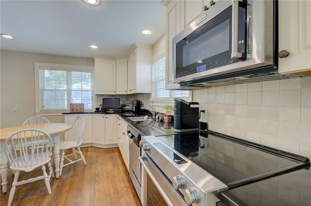 70 Sargent Avenue, Providence, RI 02906