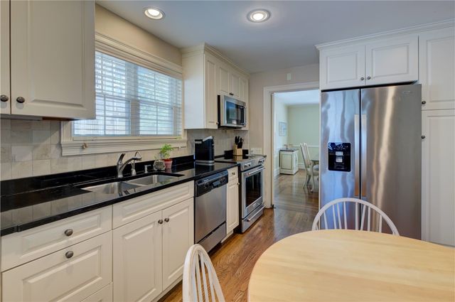 70 Sargent Avenue, Providence, RI 02906