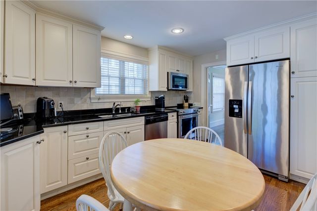 70 Sargent Avenue, Providence, RI 02906