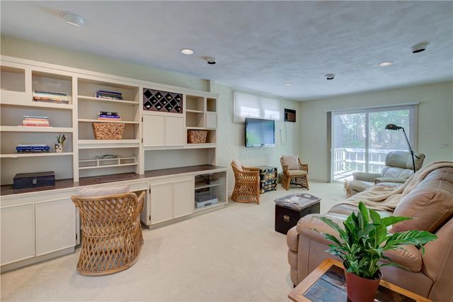 70 Sargent Avenue, Providence, RI 02906