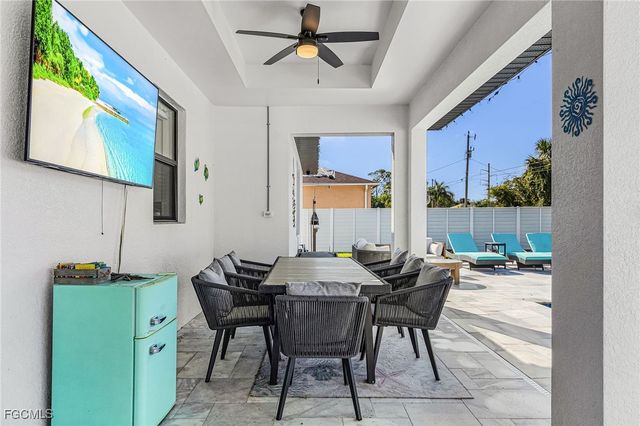 1720 SW 19th PL, Cape Coral, FL 33991