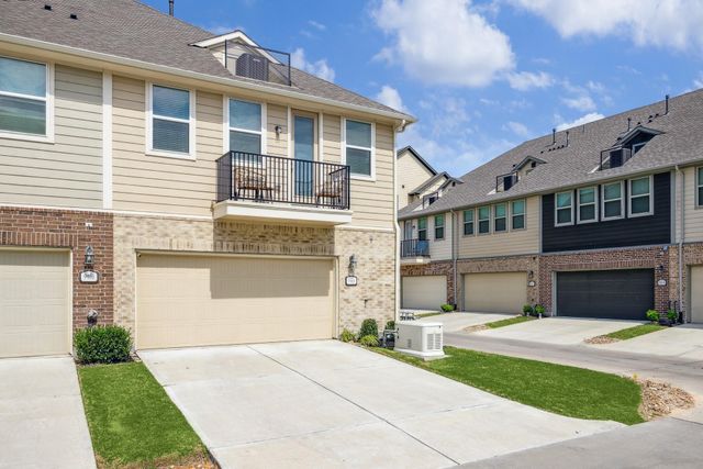 9466 Caddo Ridge Lane, Cypress, TX 77433