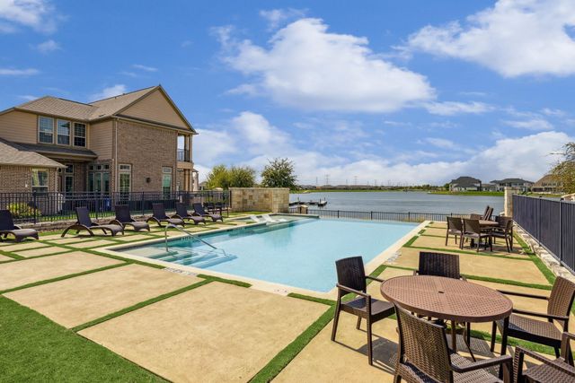 9466 Caddo Ridge Lane, Cypress, TX 77433