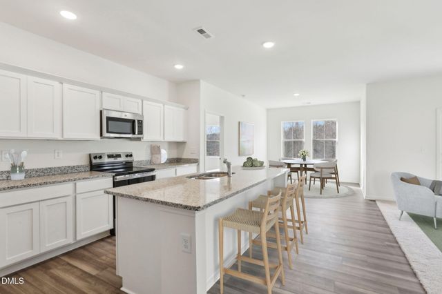 173 Bedstone Way, Clayton, NC 27520