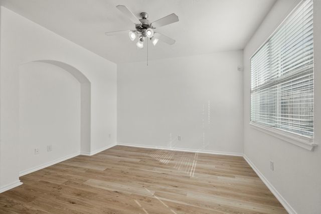 2911 Hackamore Hollow Lane, Houston, TX 77014