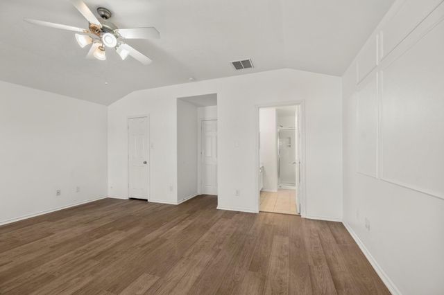 2911 Hackamore Hollow Lane, Houston, TX 77014