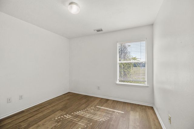 2911 Hackamore Hollow Lane, Houston, TX 77014