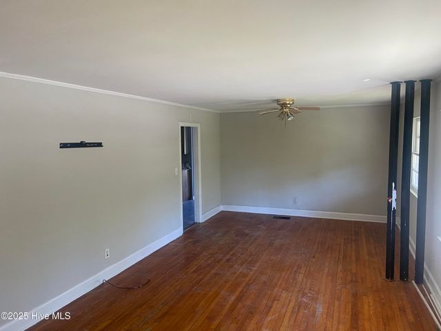 106 Hawthorne Drive, Wilmington, NC 28403