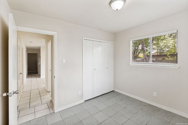 4807 Guadalajara Dr, San Antonio, TX 78233