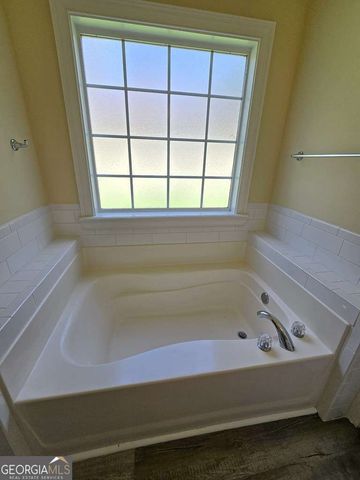 2411 Riverside Drive, Valdosta, GA 31602