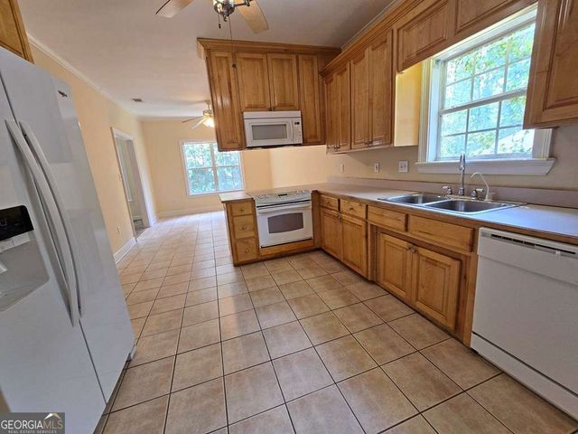 2411 Riverside Drive, Valdosta, GA 31602