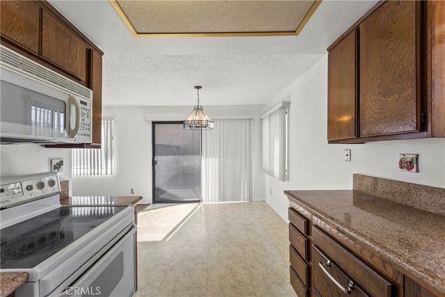 15000 Halldale Avenue 101, Gardena, CA 90247