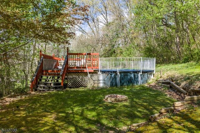 782 Uniontown Rd, Lopatcong Twp., NJ 08865