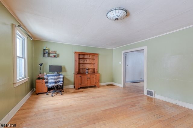 782 Uniontown Rd, Lopatcong Twp., NJ 08865