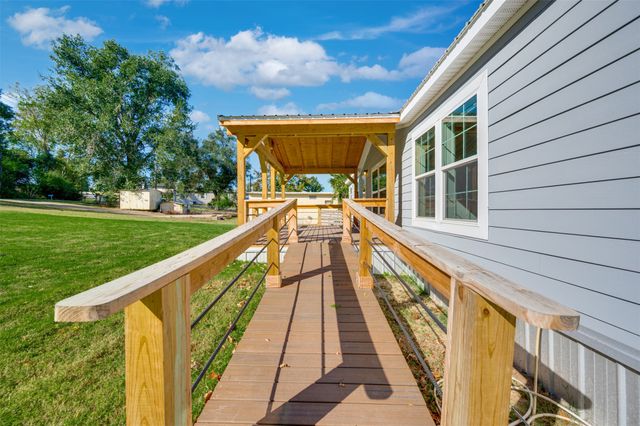 21903 Boles Road, Frankston, TX 75763