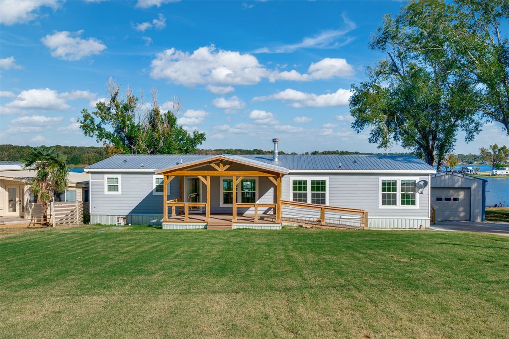 21903 Boles Road, Frankston, TX 75763