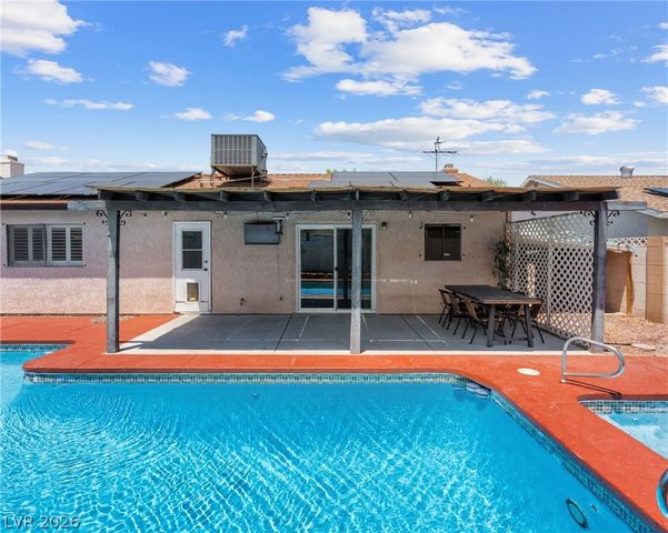 6371 West Viking Road, Las Vegas, NV 89103