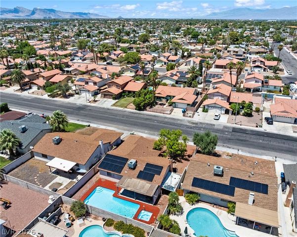 6371 West Viking Road, Las Vegas, NV 89103
