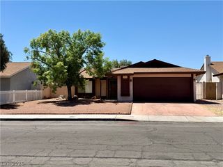 6371 West Viking Road, Las Vegas, NV 89103