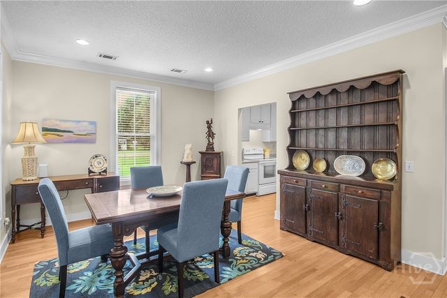 800 Wayne Street, Darien, GA 31305