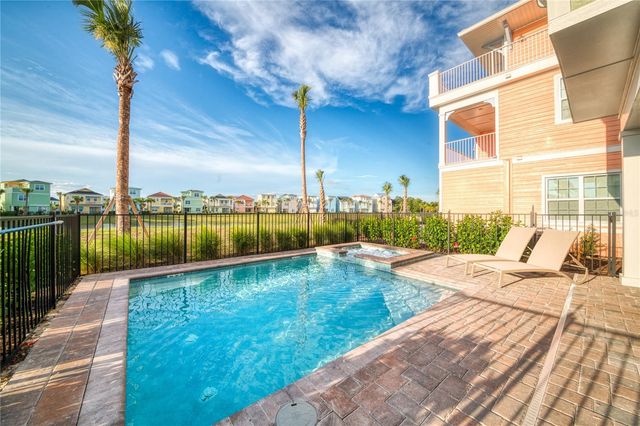 8009 SURF STREET, Kissimmee, FL 34747