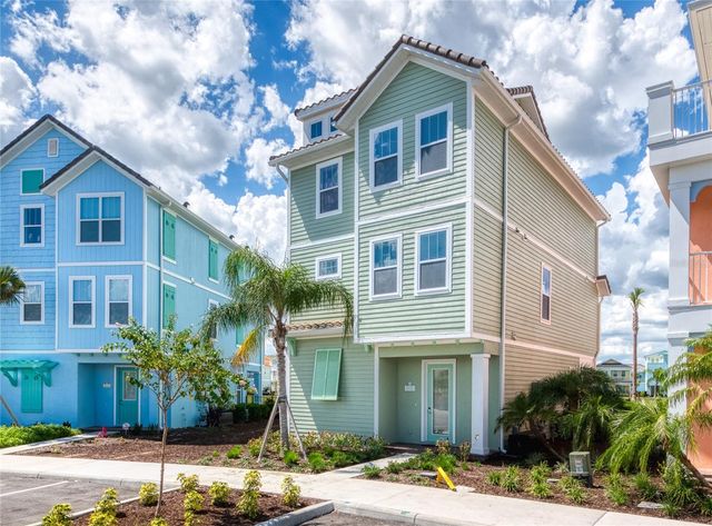 8009 SURF STREET, Kissimmee, FL 34747