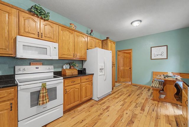 1960 Atoah Road, Robbinsville, NC 28771