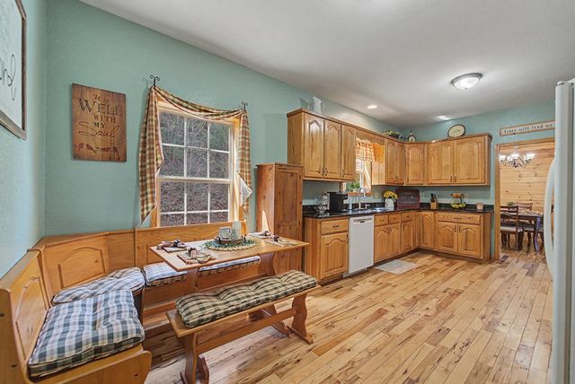 1960 Atoah Road, Robbinsville, NC 28771