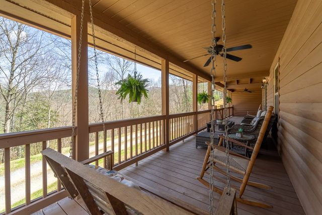 1960 Atoah Road, Robbinsville, NC 28771