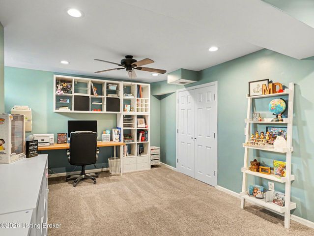 16501 Rockcrest View Ln, Louisville, KY 40245