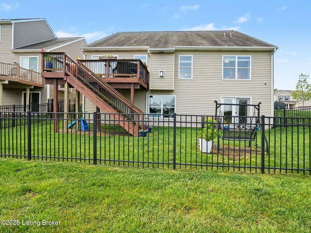 16501 Rockcrest View Ln, Louisville, KY 40245