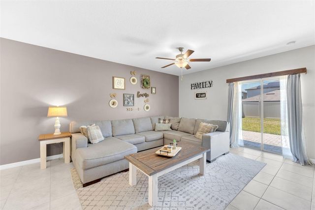 9434 LEMON DROP LOOP, Sun City Center, FL 33573